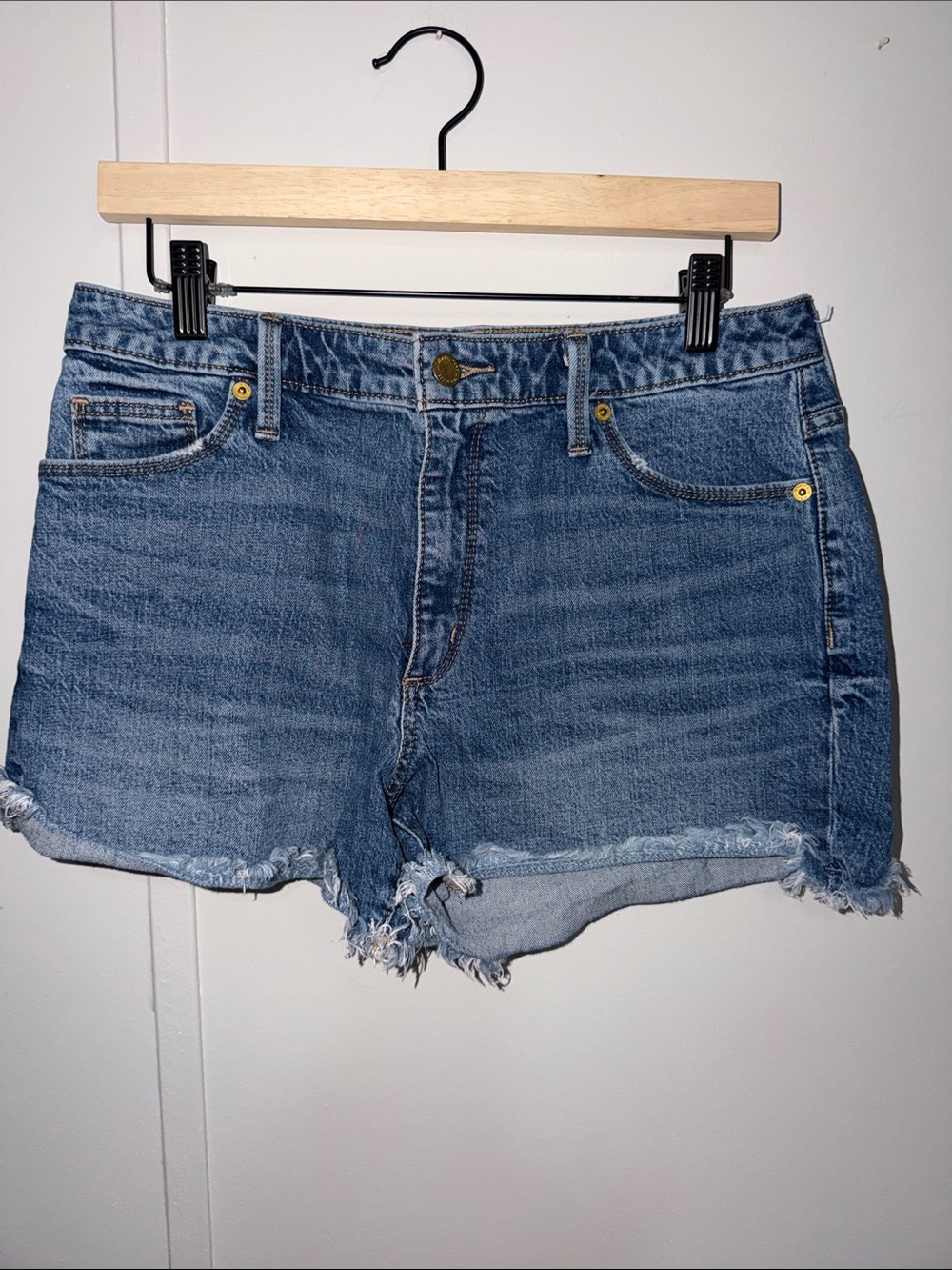 Universal Thread Blue Denim Cutoff Shorts with Frayed Hem